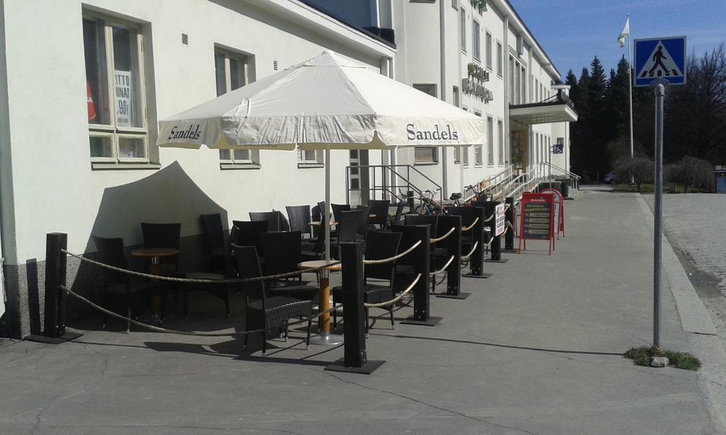 Cafe Asema B&B Kuopio Exterior foto