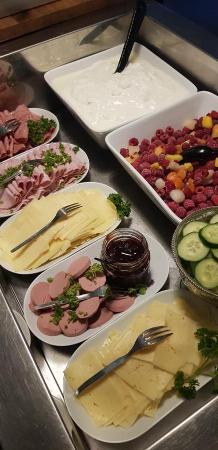 Cafe Asema B&B Kuopio Exterior foto